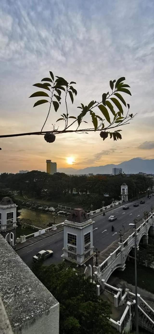 Abby By The River Hotel Ipoh Exterior foto